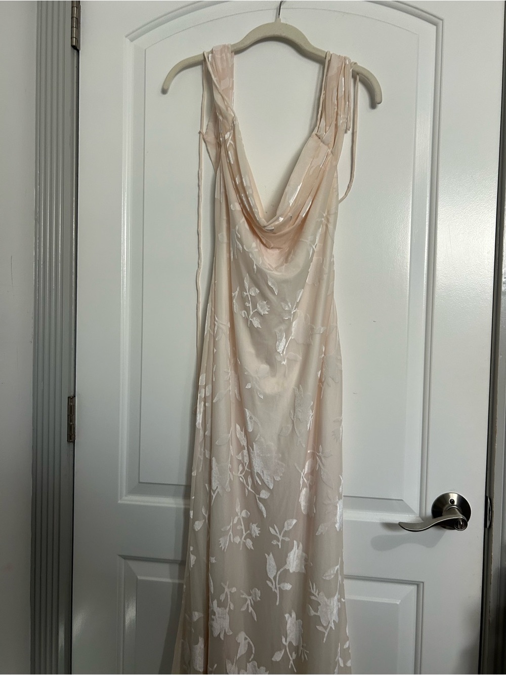 Hello Molly Velvet Blush Floral Cowl Slip Maxi Dress Size 8 Chic Fairy Romantic